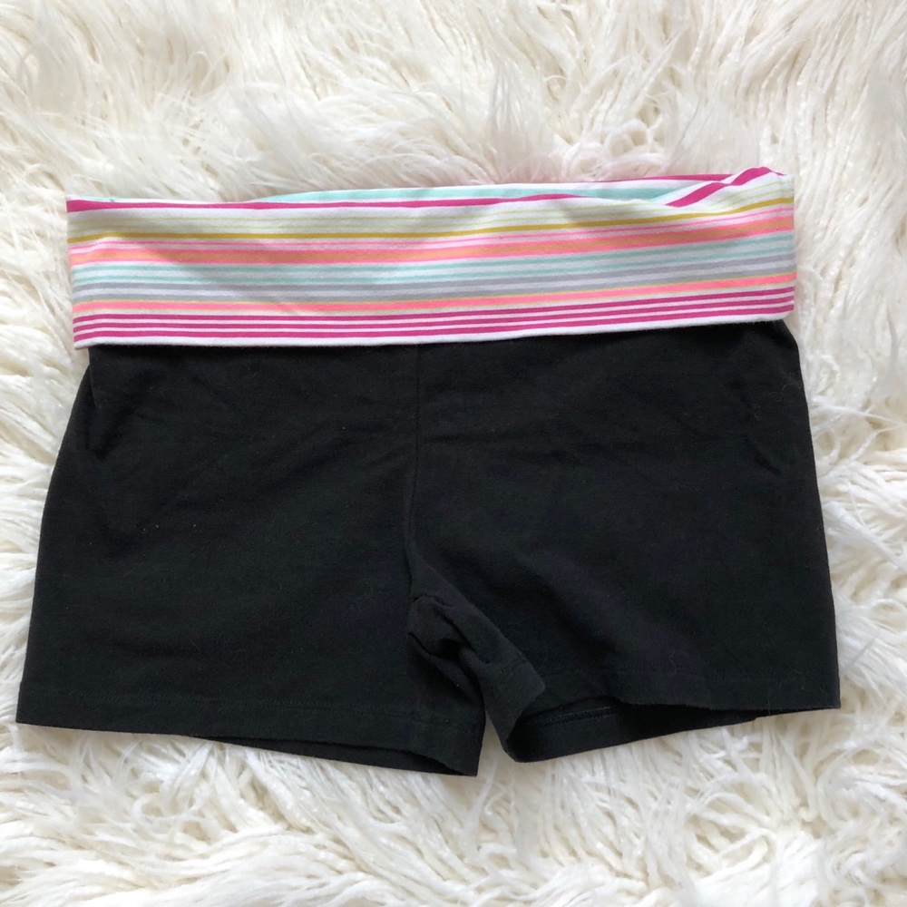 3/$18 🥳 or bundle & make an offer